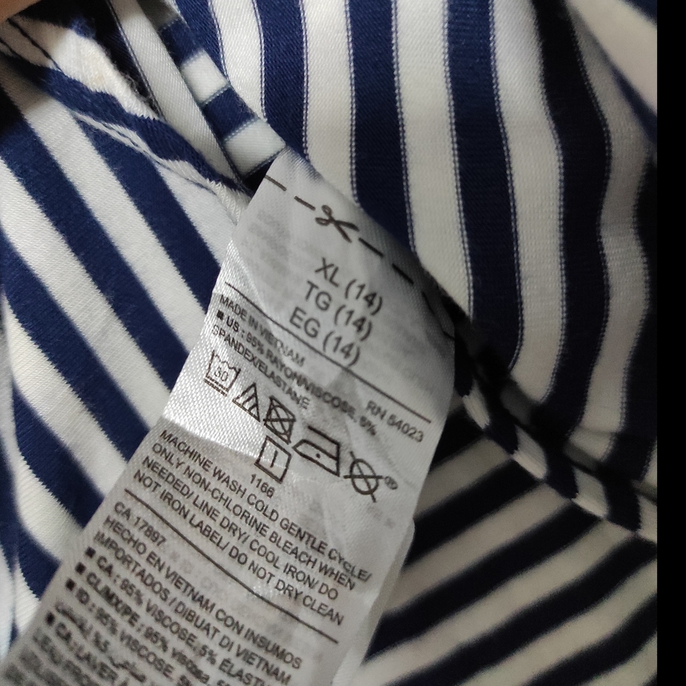 Stripe Apple Cut Top - Picture 5 of 11